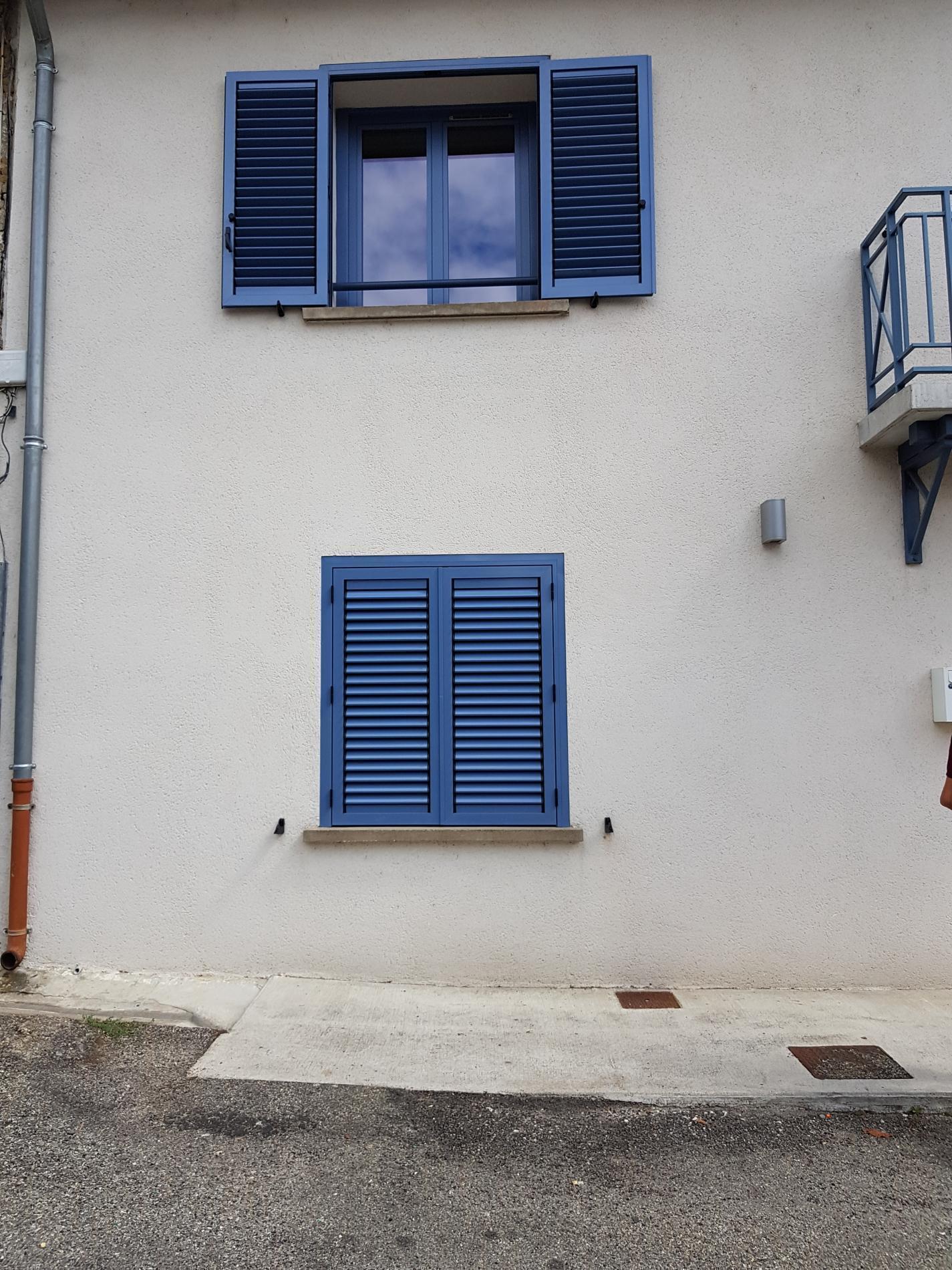 Brise Soleil &agrave; Battant