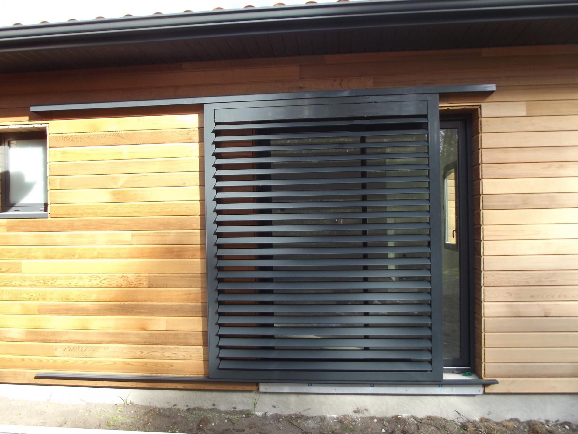 Brise-soleil coulissant